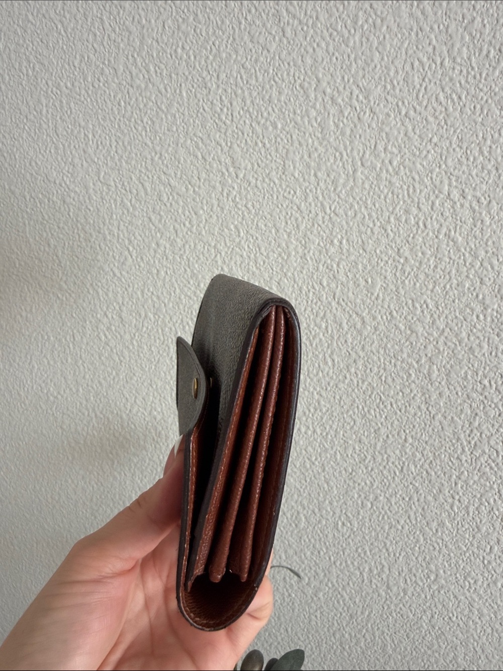 LOUIS VUITTON MONOGRAM SARAH WALLET authentic - Picture 11 of 12